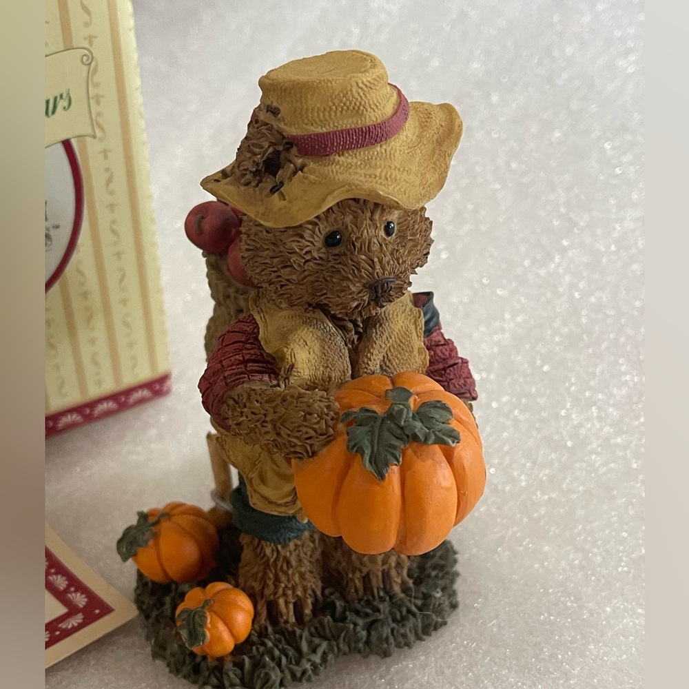 Windsor Bears of Cranbury Commons -It’s time for pumpkin pickin